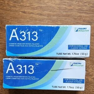 (2)Cosmetic Cream with Retinyl Palmitate